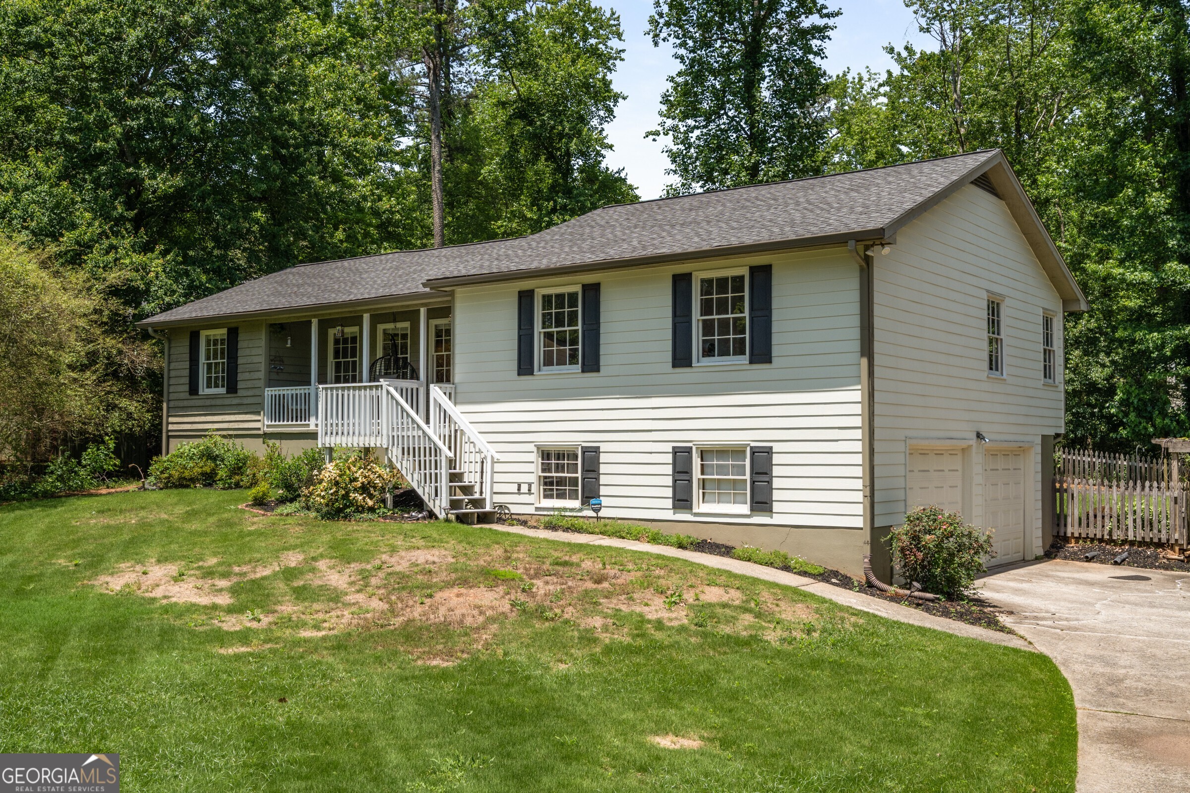 2795 Bentwood Drive