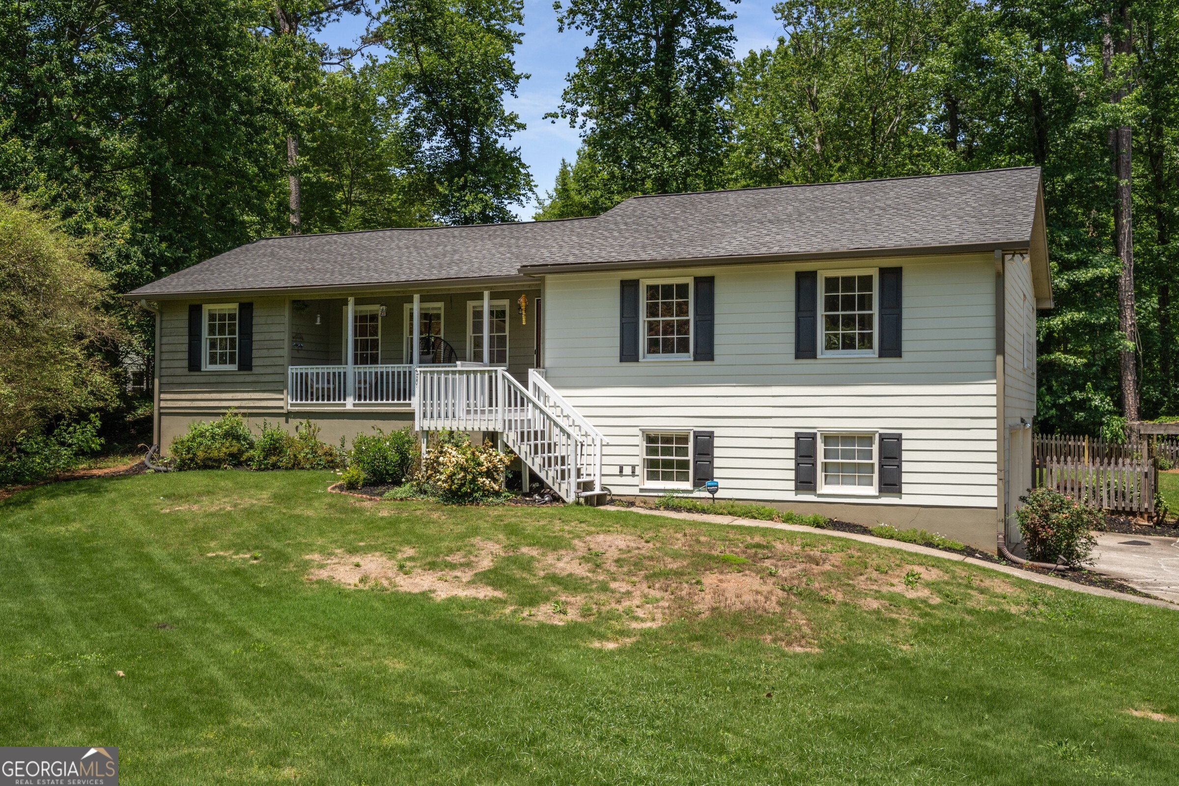2795 Bentwood Drive