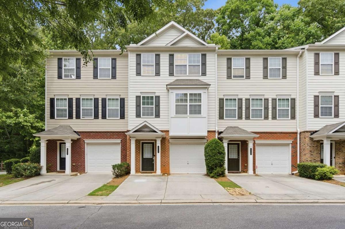 6710 Stoneleigh