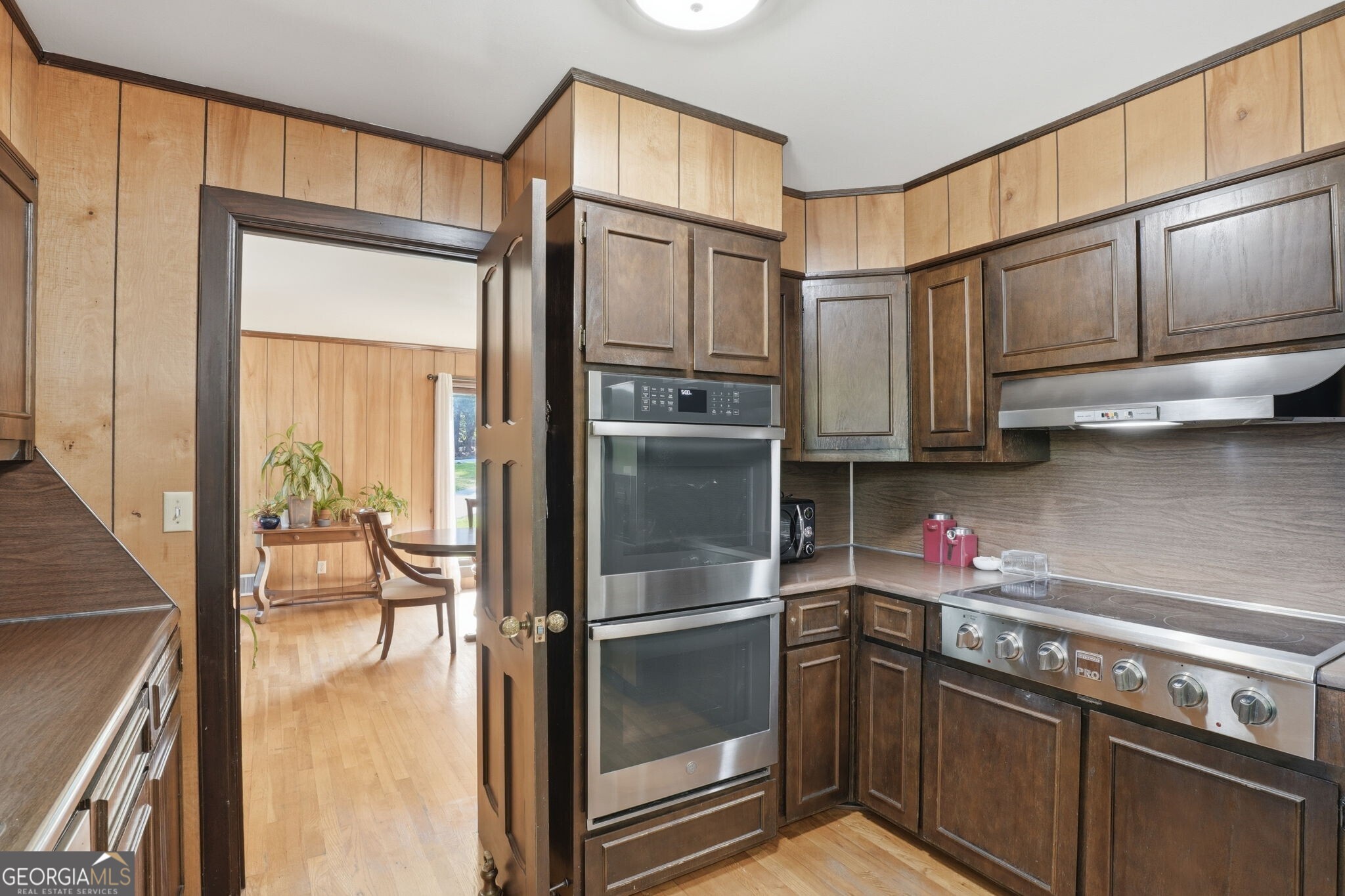 1605 Saint Tropez Way