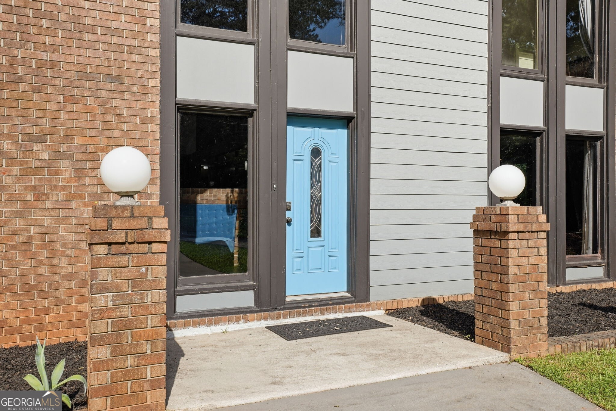 1605 Saint Tropez Way