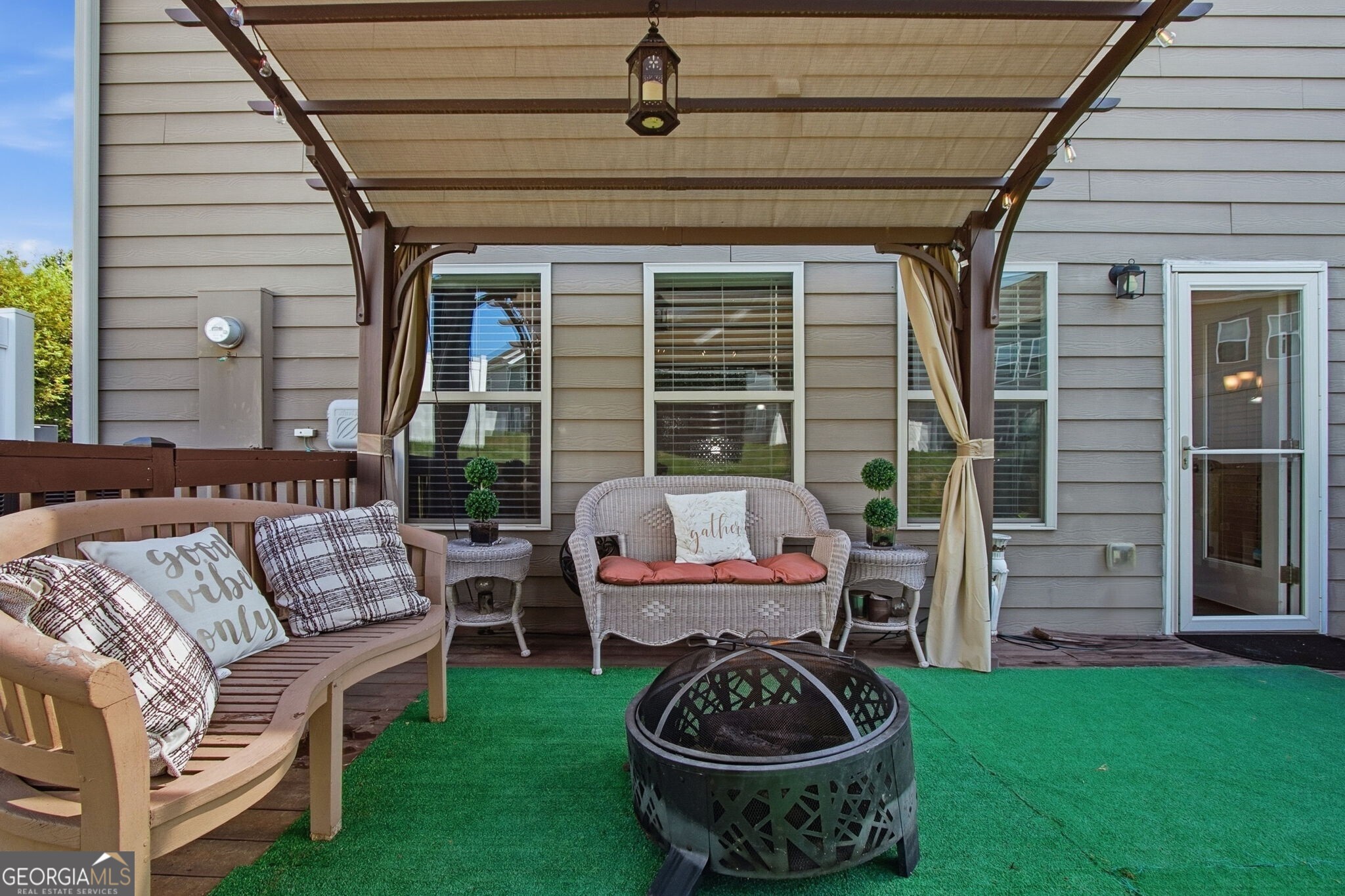 480 Crescent Woode Drive