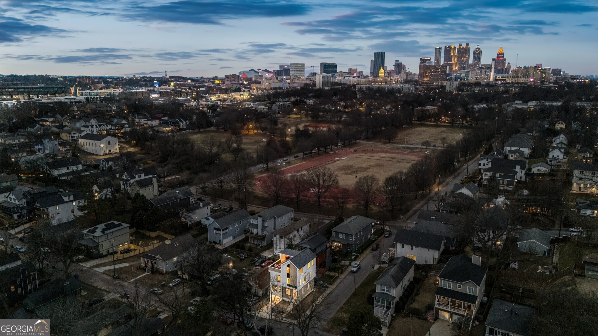 204 South Avenue SE