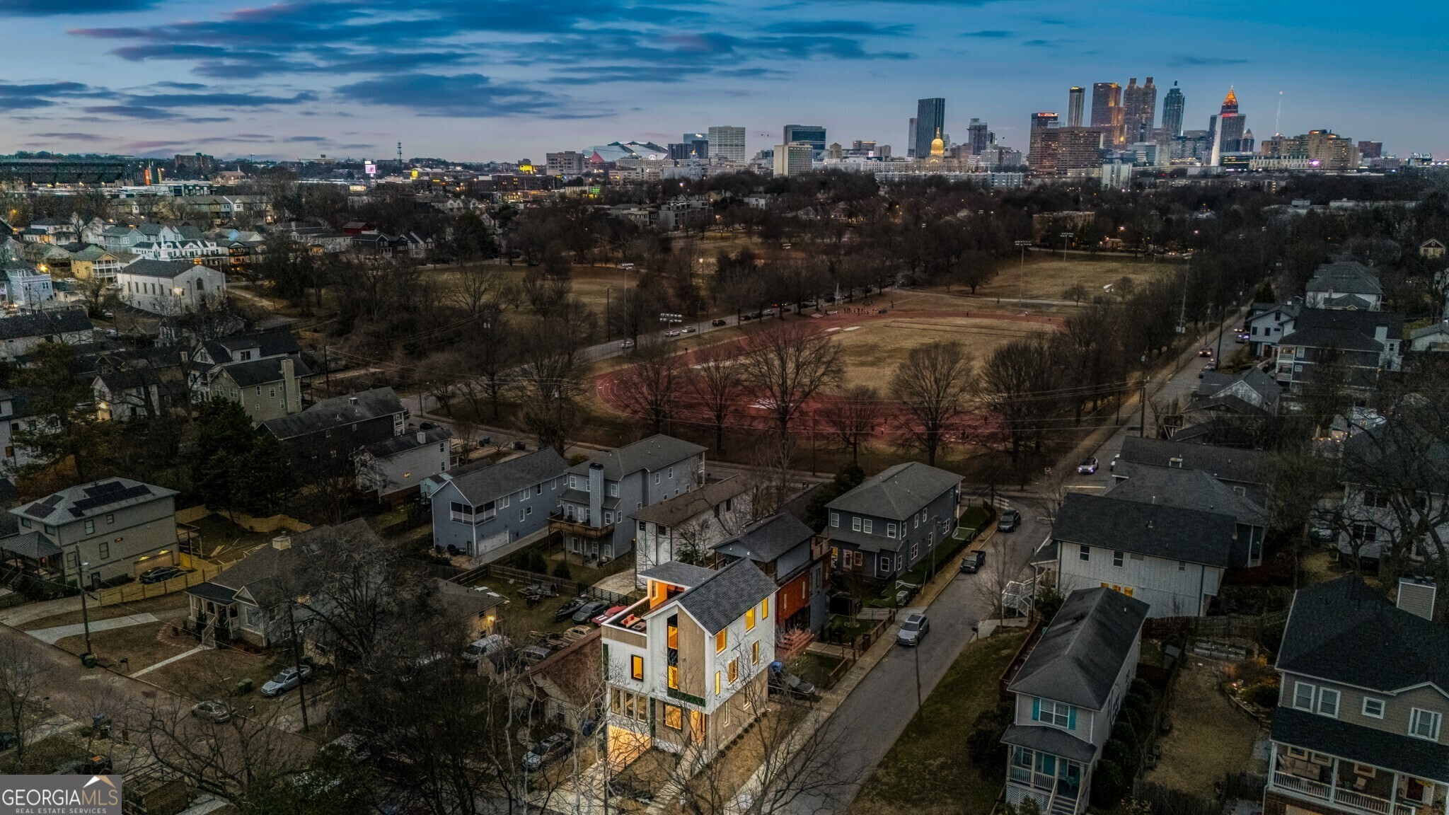 204 South Avenue SE