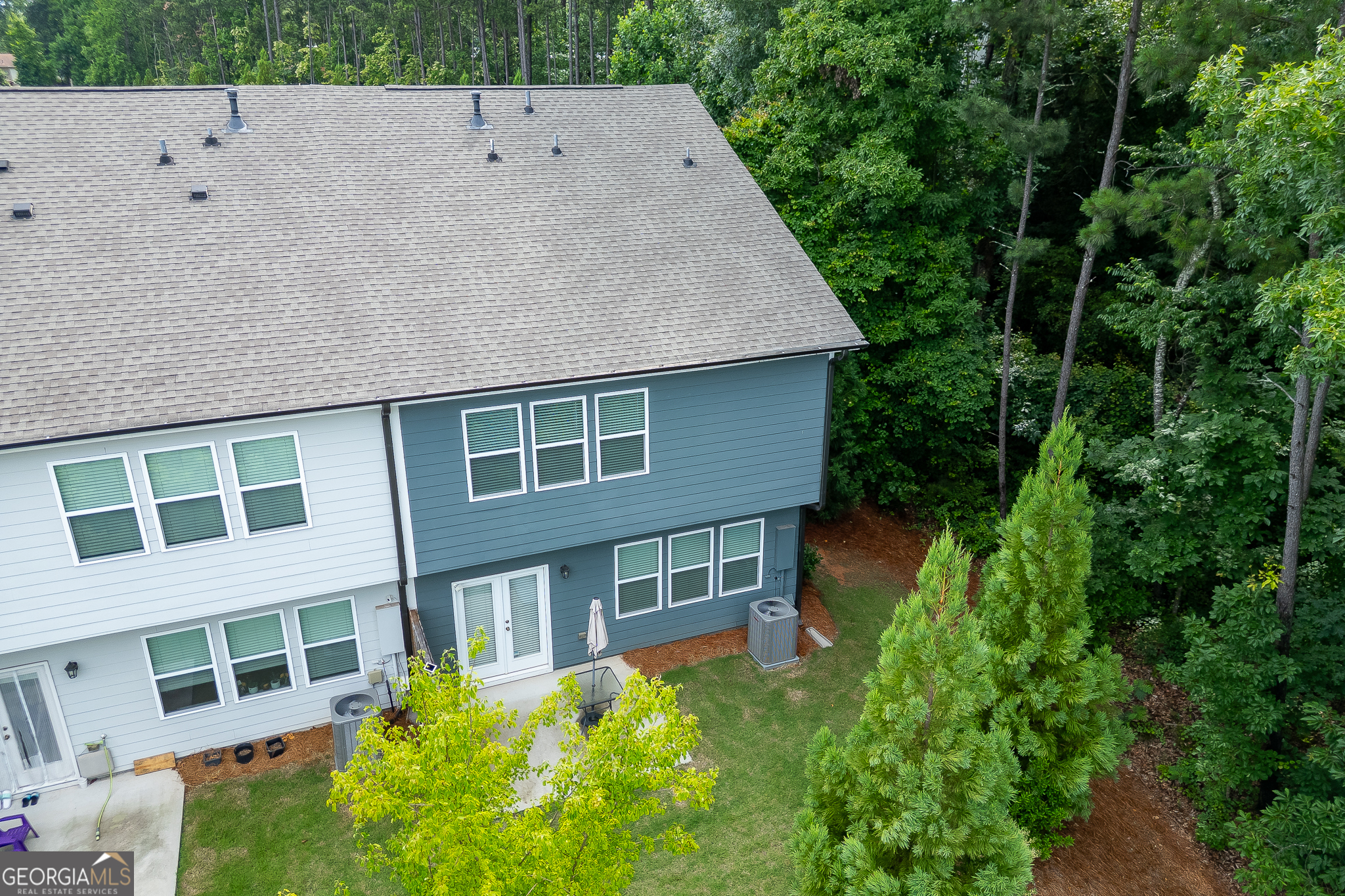 802 Edwin Lane