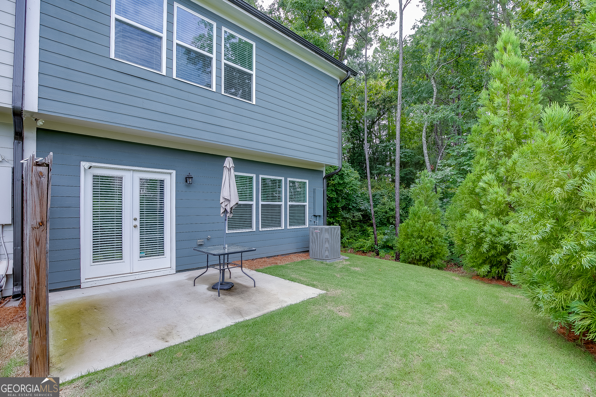 802 Edwin Lane