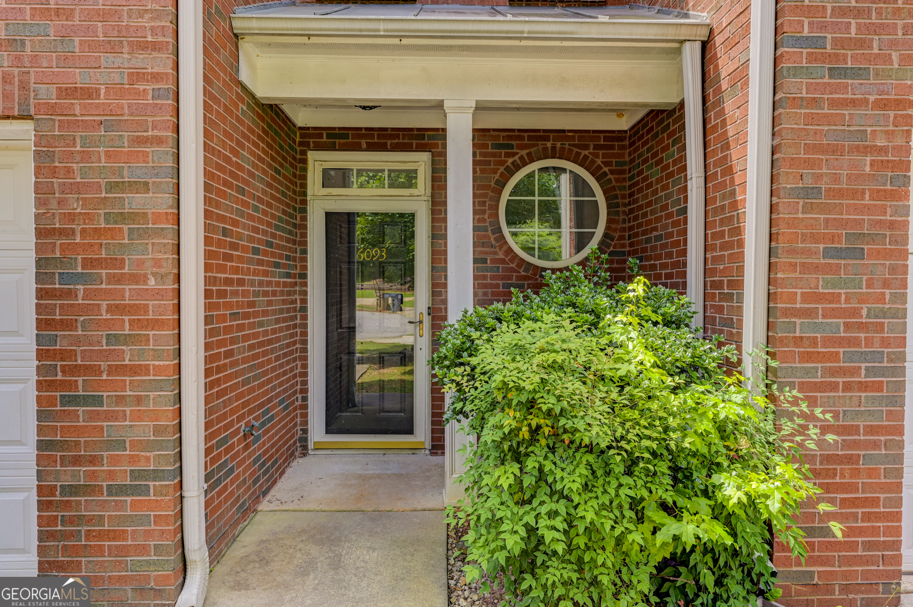 6093 Brookechase Lane