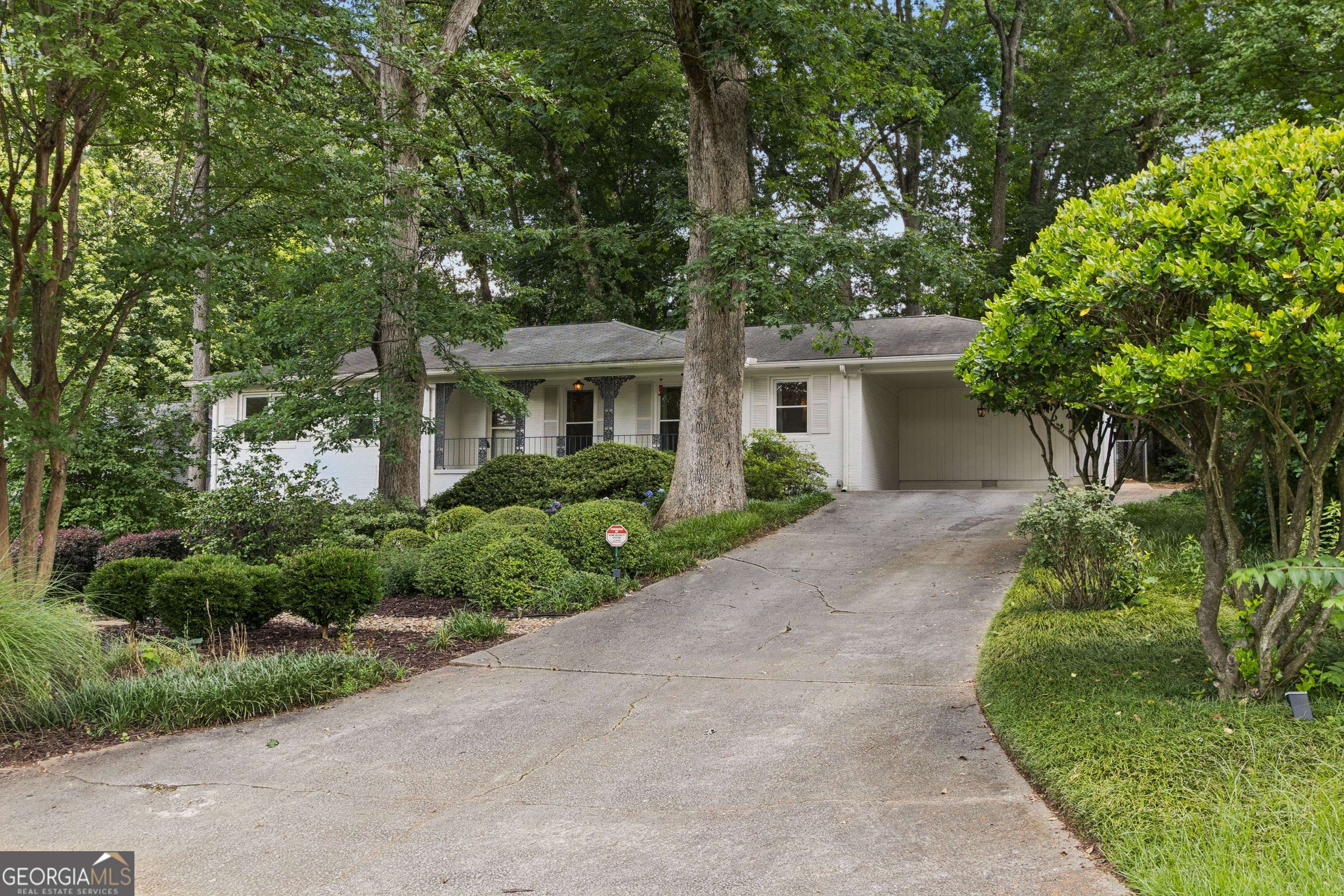 2478 Tanglewood Road