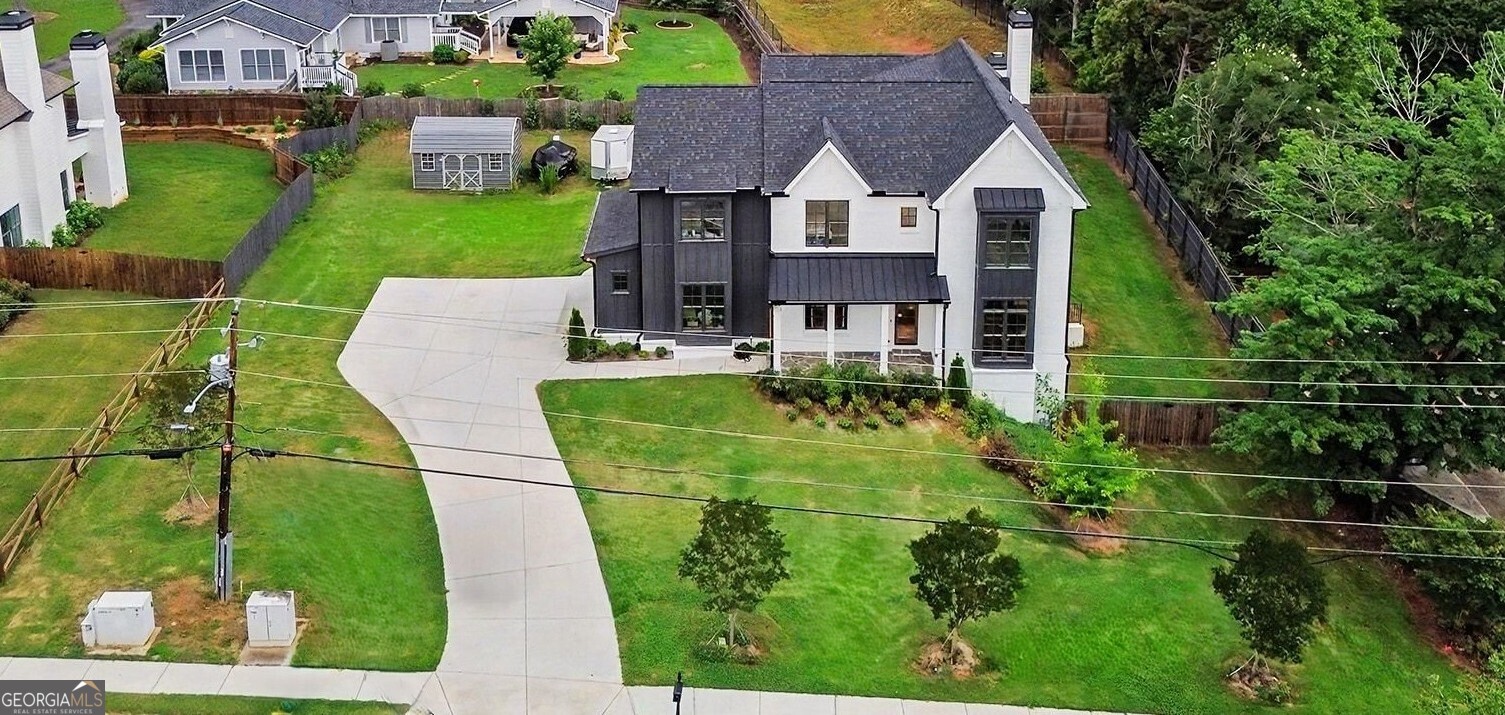 609 Reed Road SE