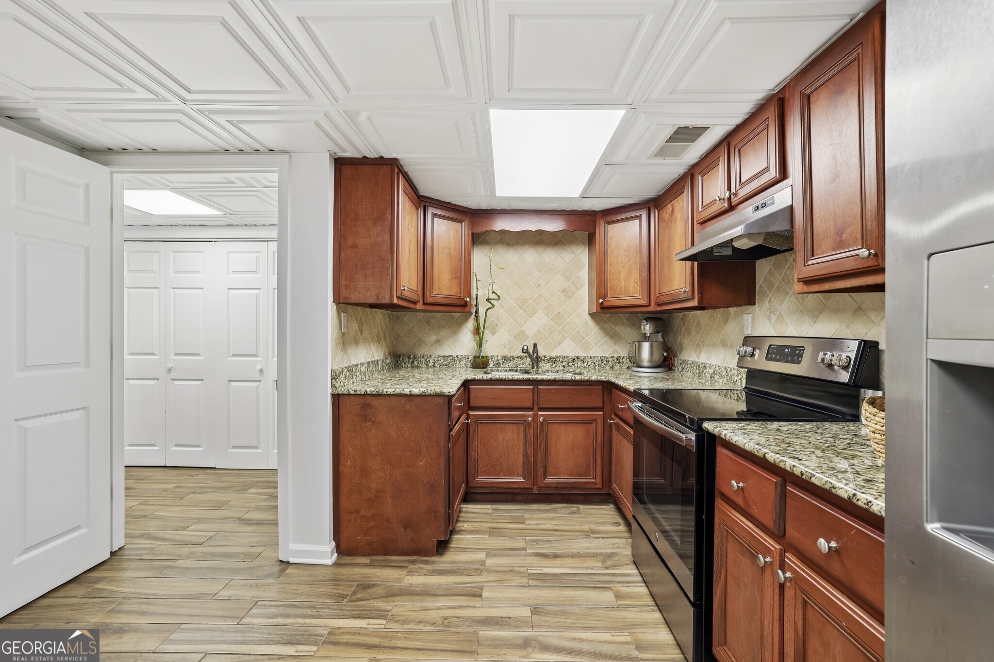 3050 Boles Farm Lane