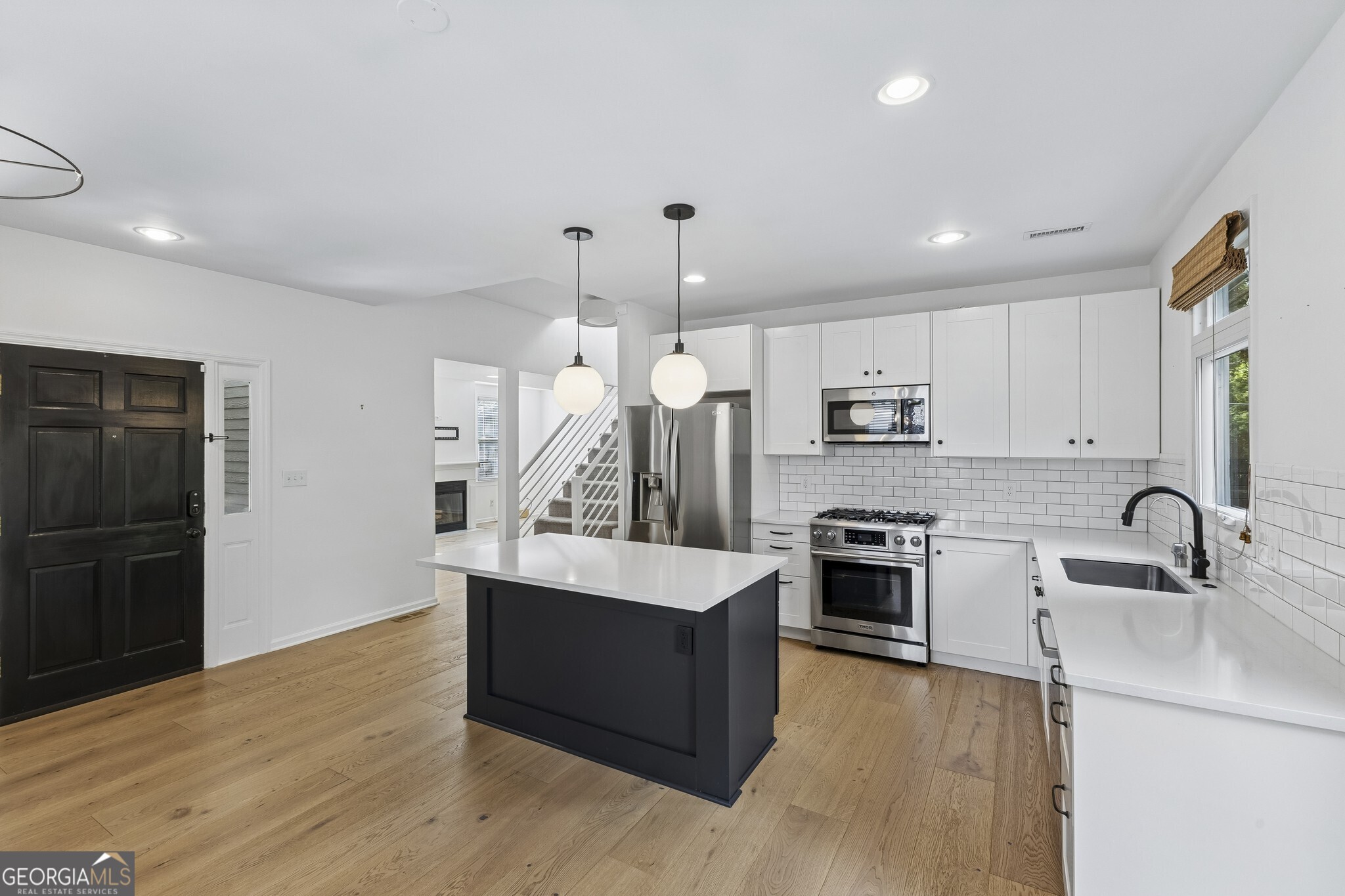 846 Saint Charles Avenue NE # B