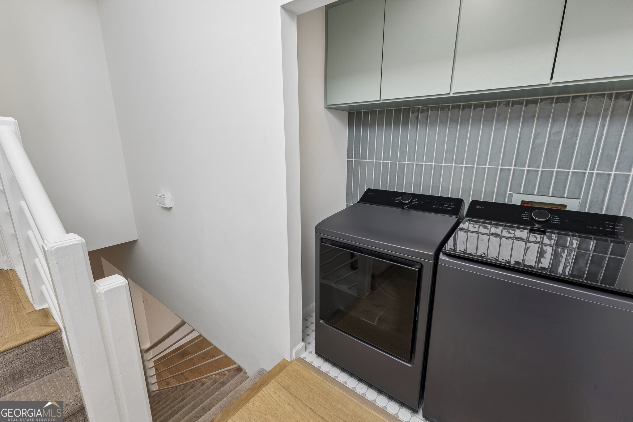 846 Saint Charles Avenue NE # B
