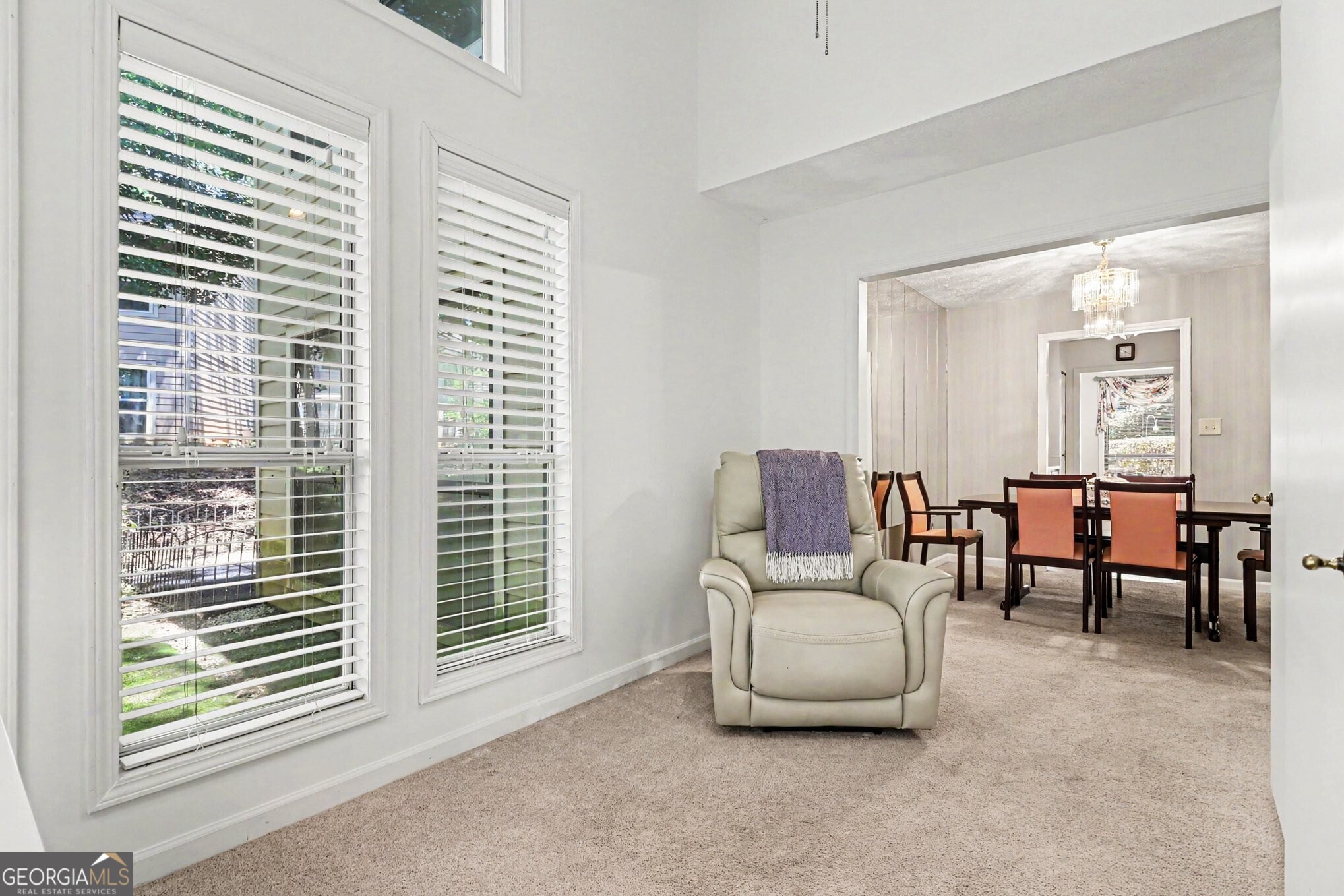 4862 Twin Lakes Trail