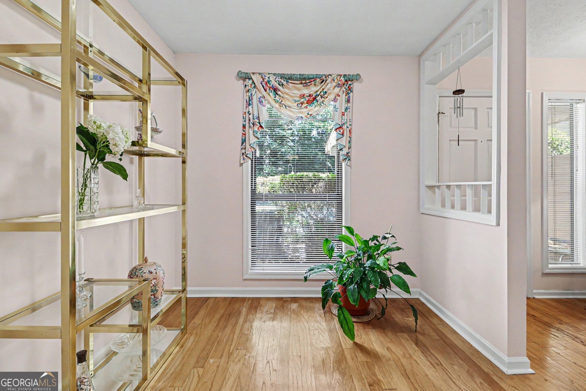 4862 Twin Lakes Trail