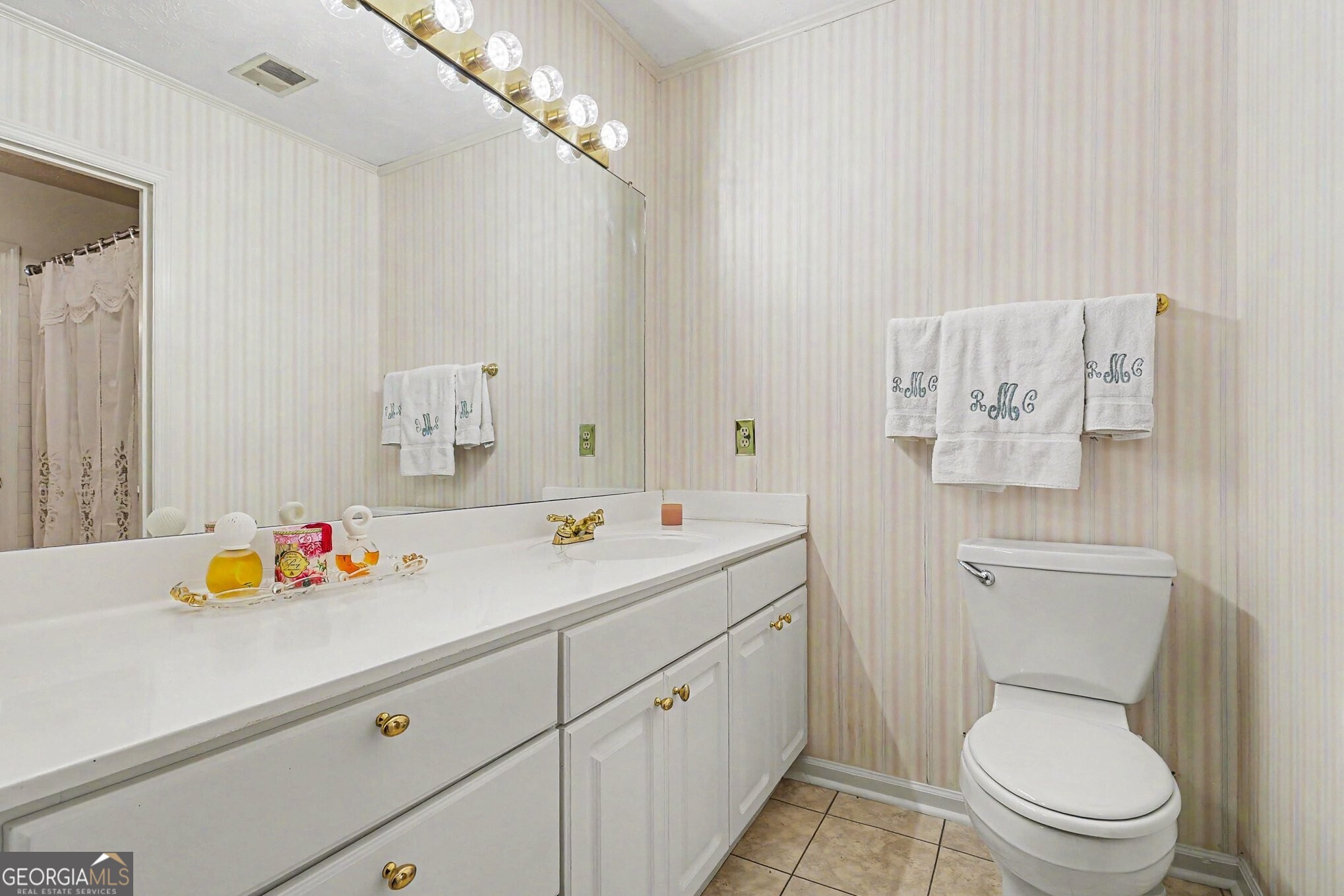4862 Twin Lakes Trail