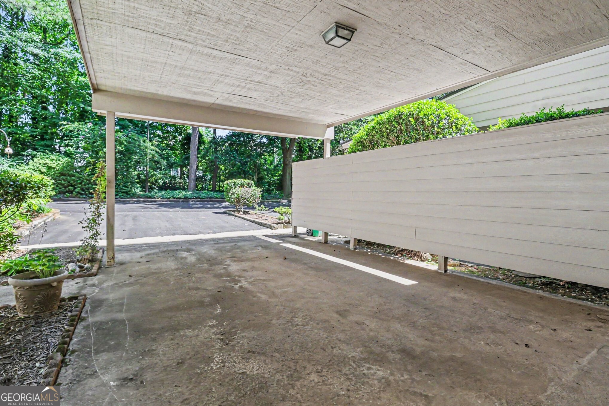 4862 Twin Lakes Trail