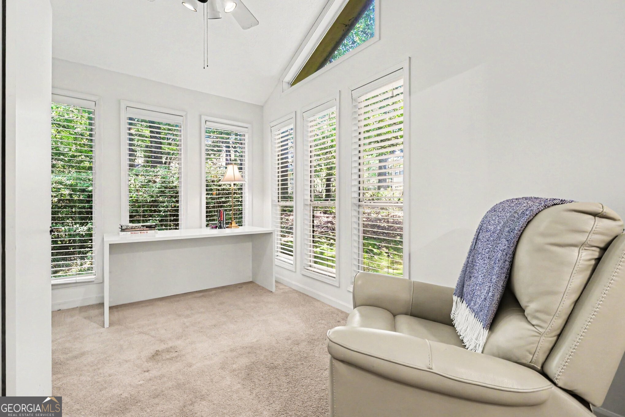 4862 Twin Lakes Trail