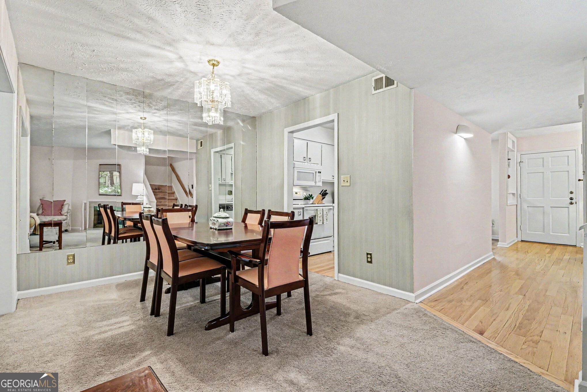 4862 Twin Lakes Trail