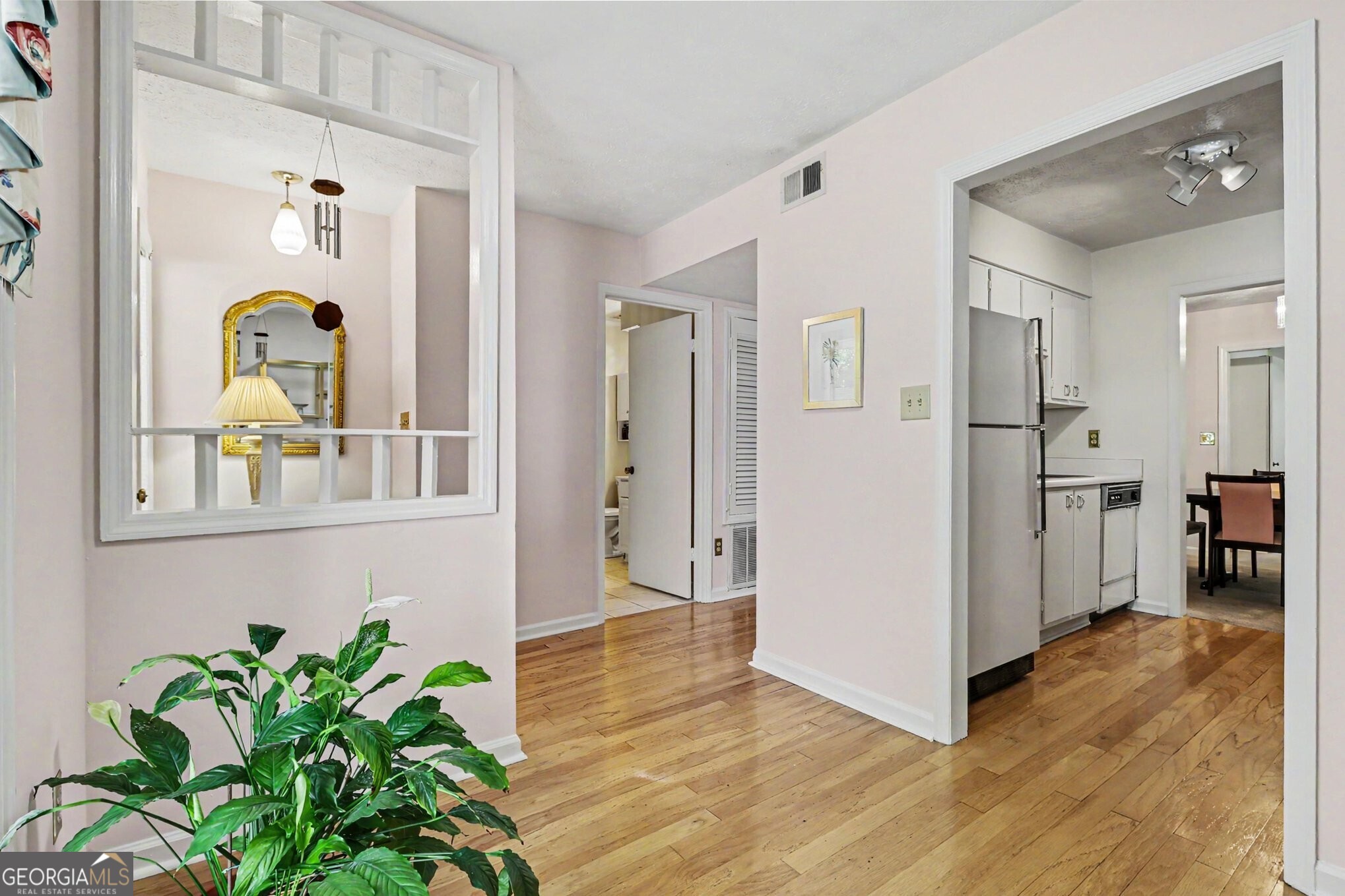 4862 Twin Lakes Trail
