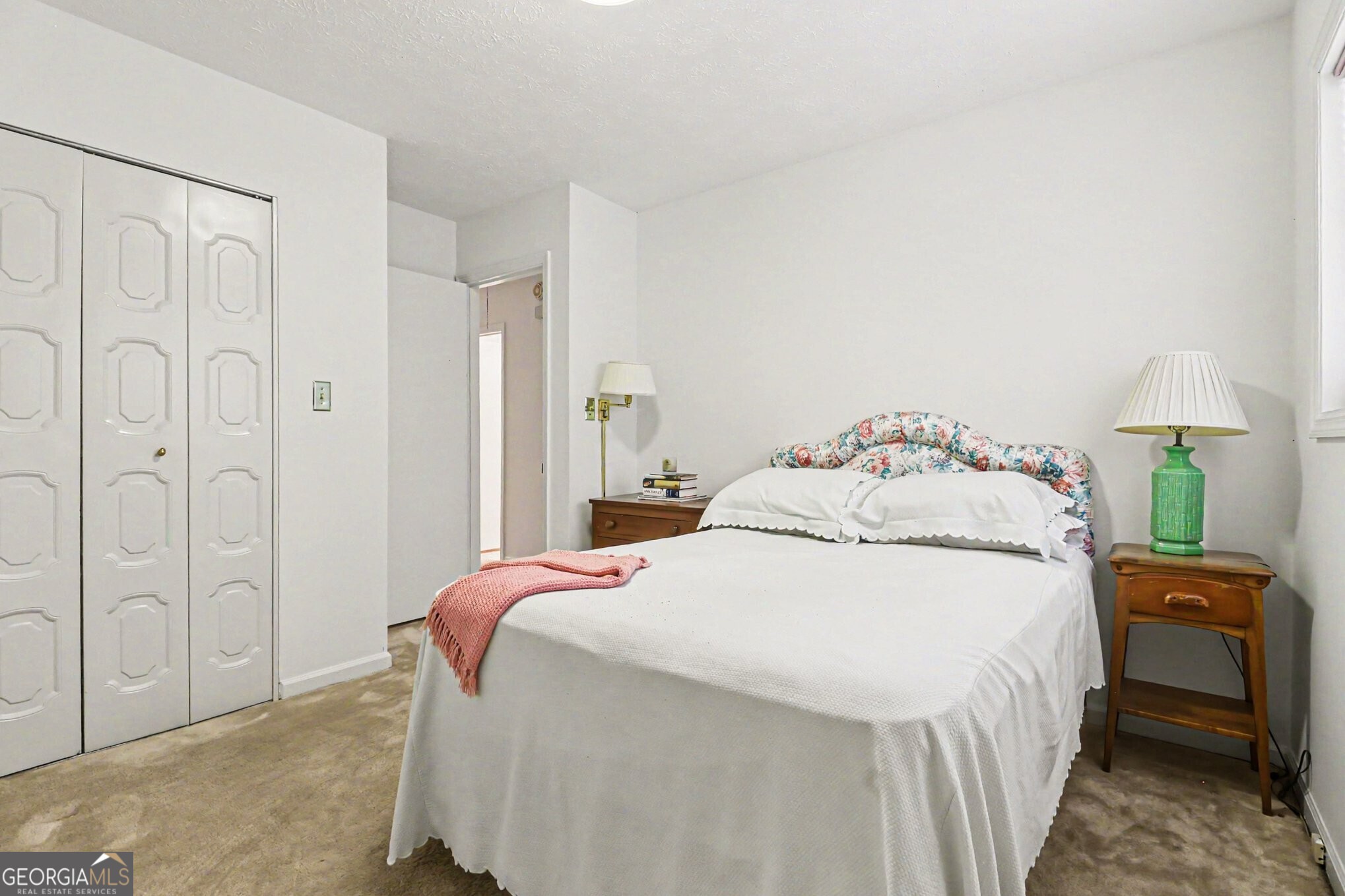 4862 Twin Lakes Trail