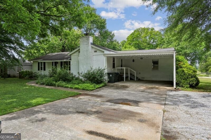 3972 N Peachtree