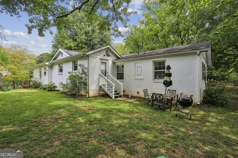 3972 N Peachtree