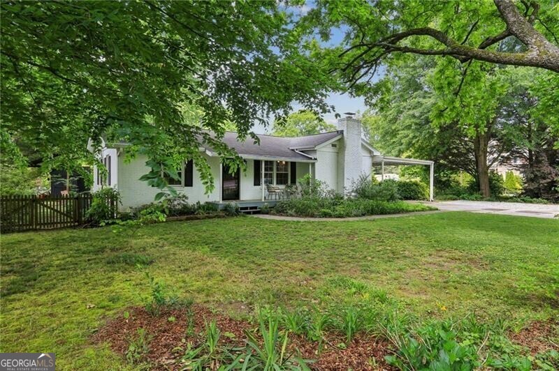 3972 N Peachtree