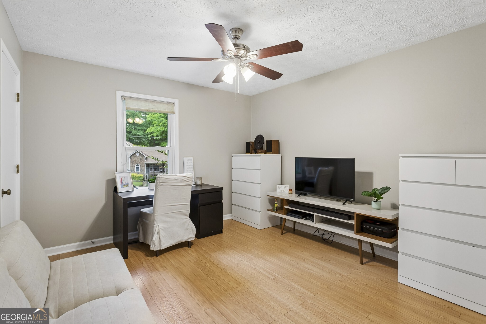 696 Cades Cove Court