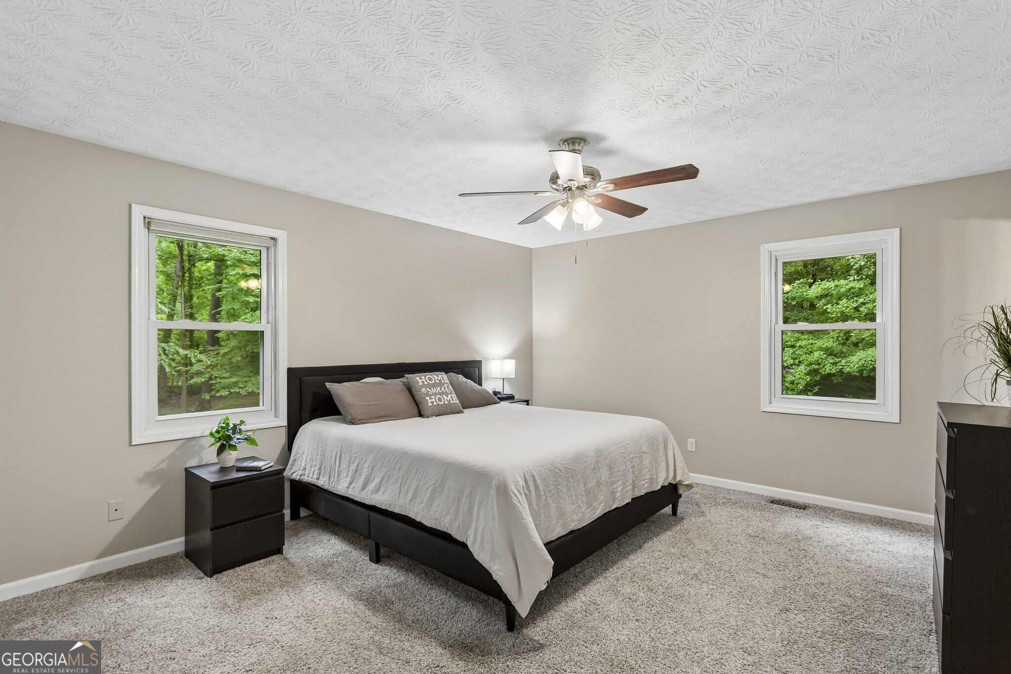 696 Cades Cove Court