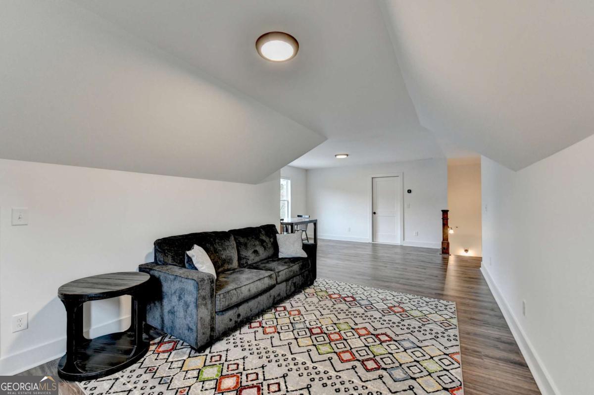 612 Walker Court