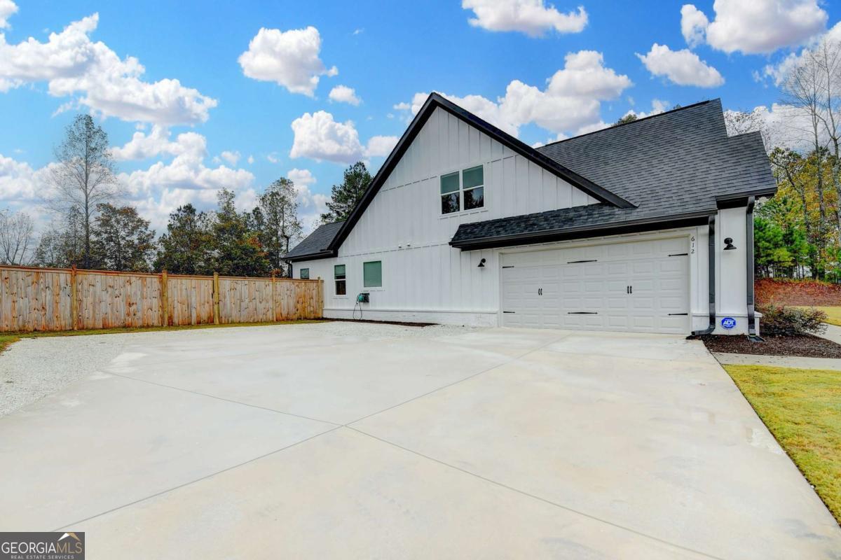 612 Walker Court
