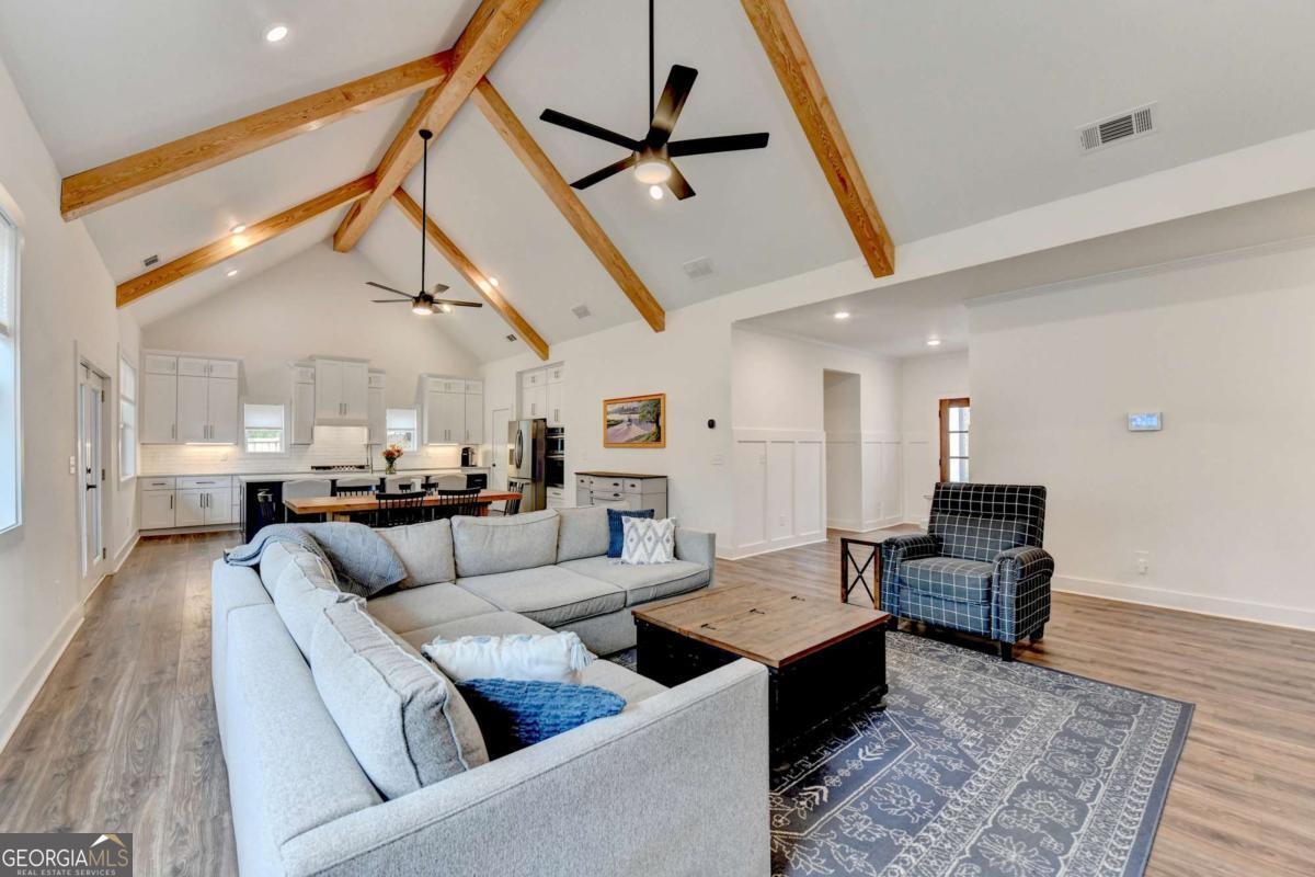 612 Walker Court