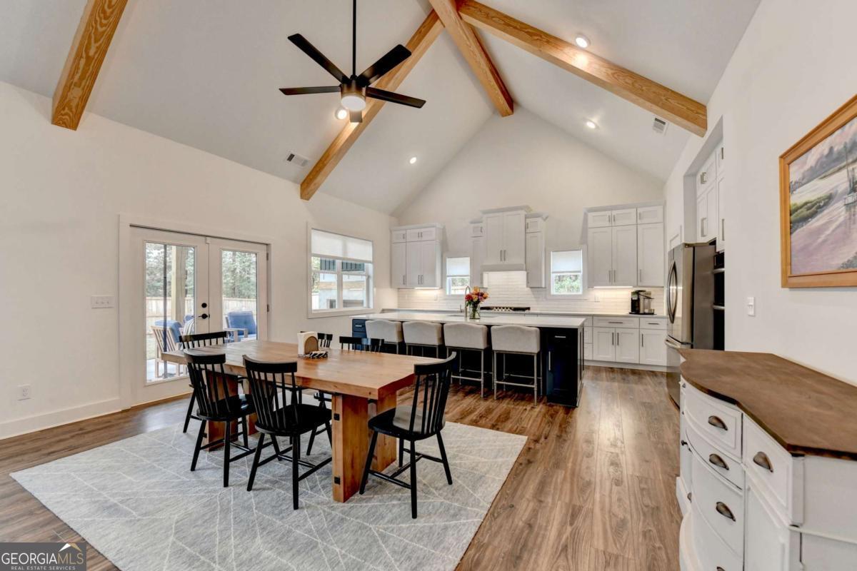 612 Walker Court