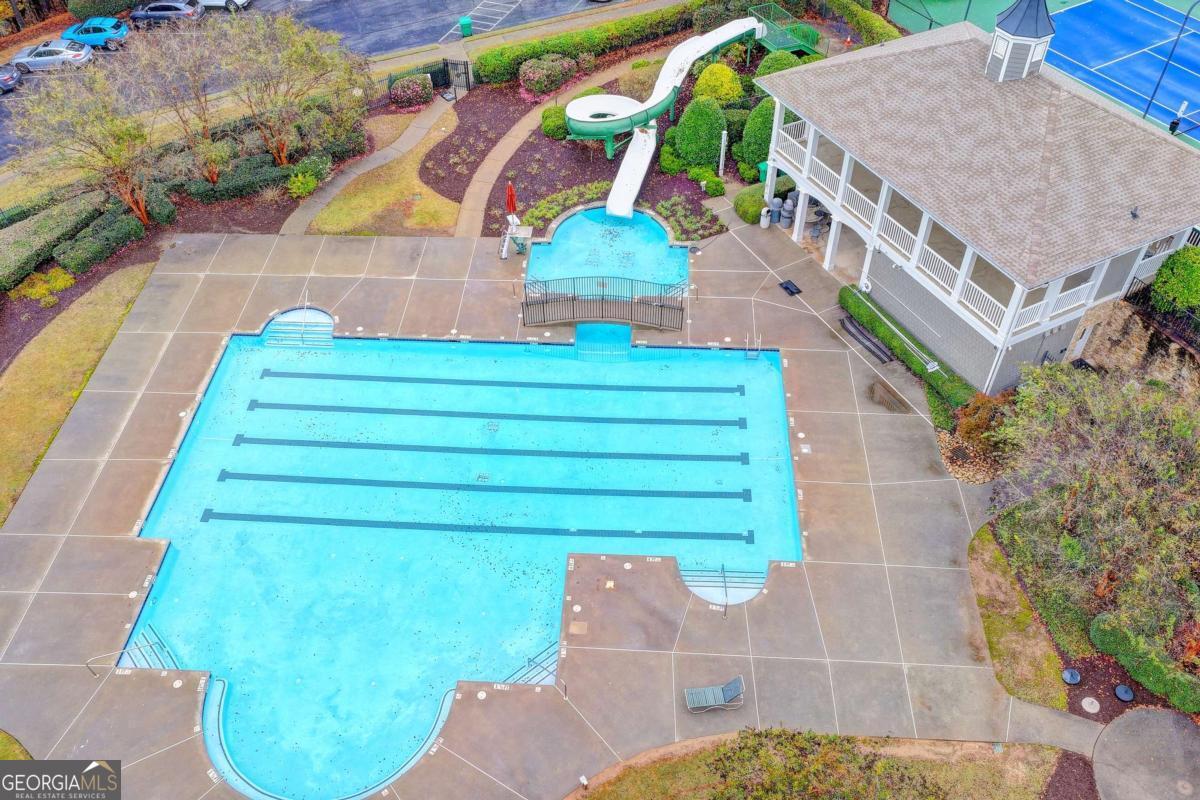 612 Walker Court
