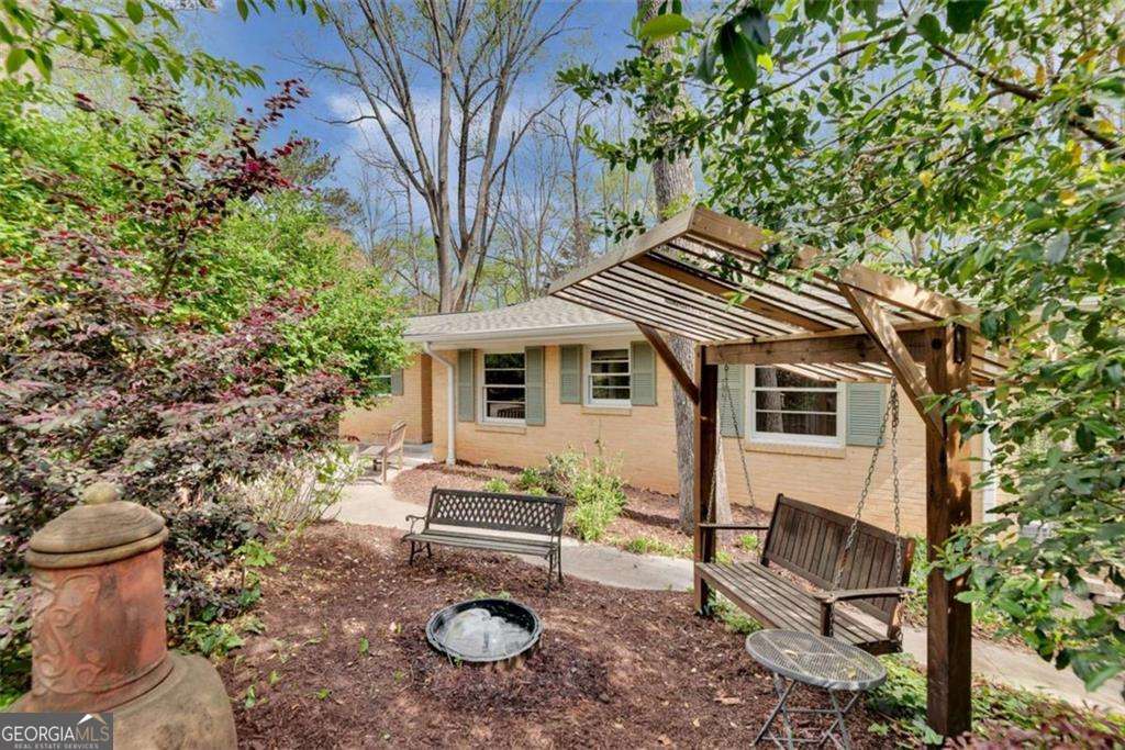2774 Overlook Drive