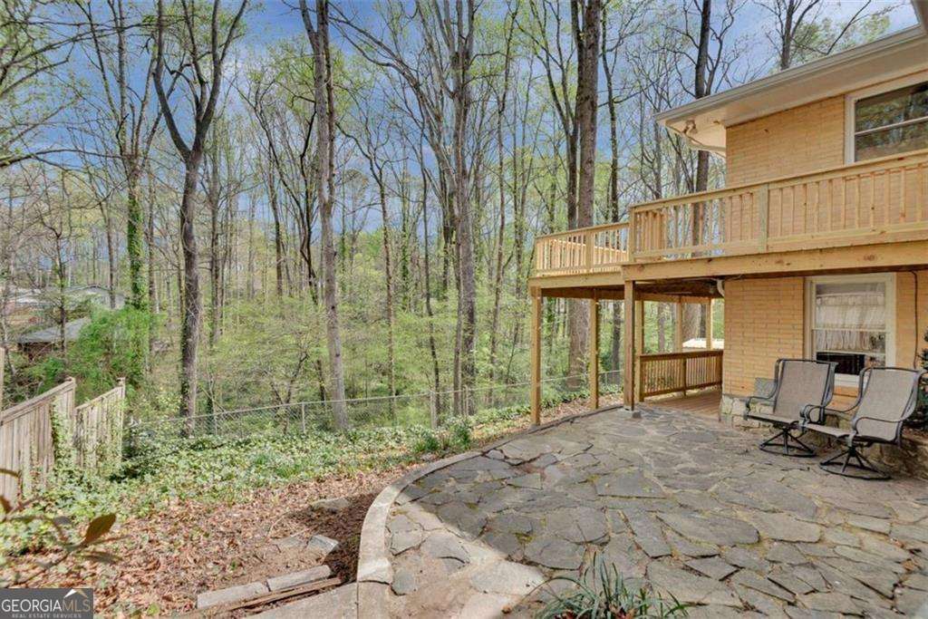 2774 Overlook Drive