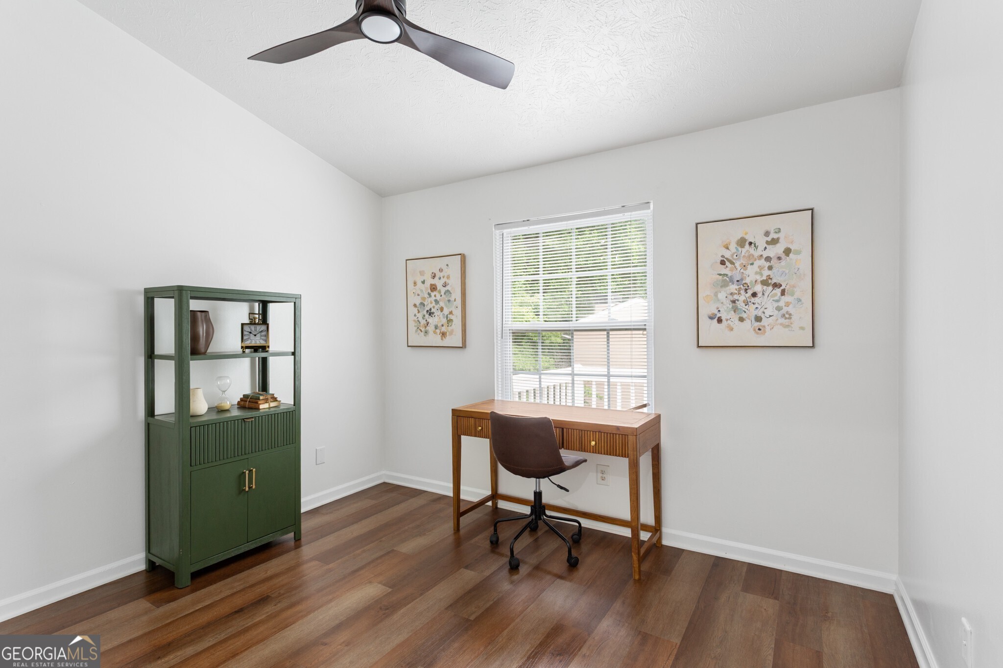 476 Teal Ct