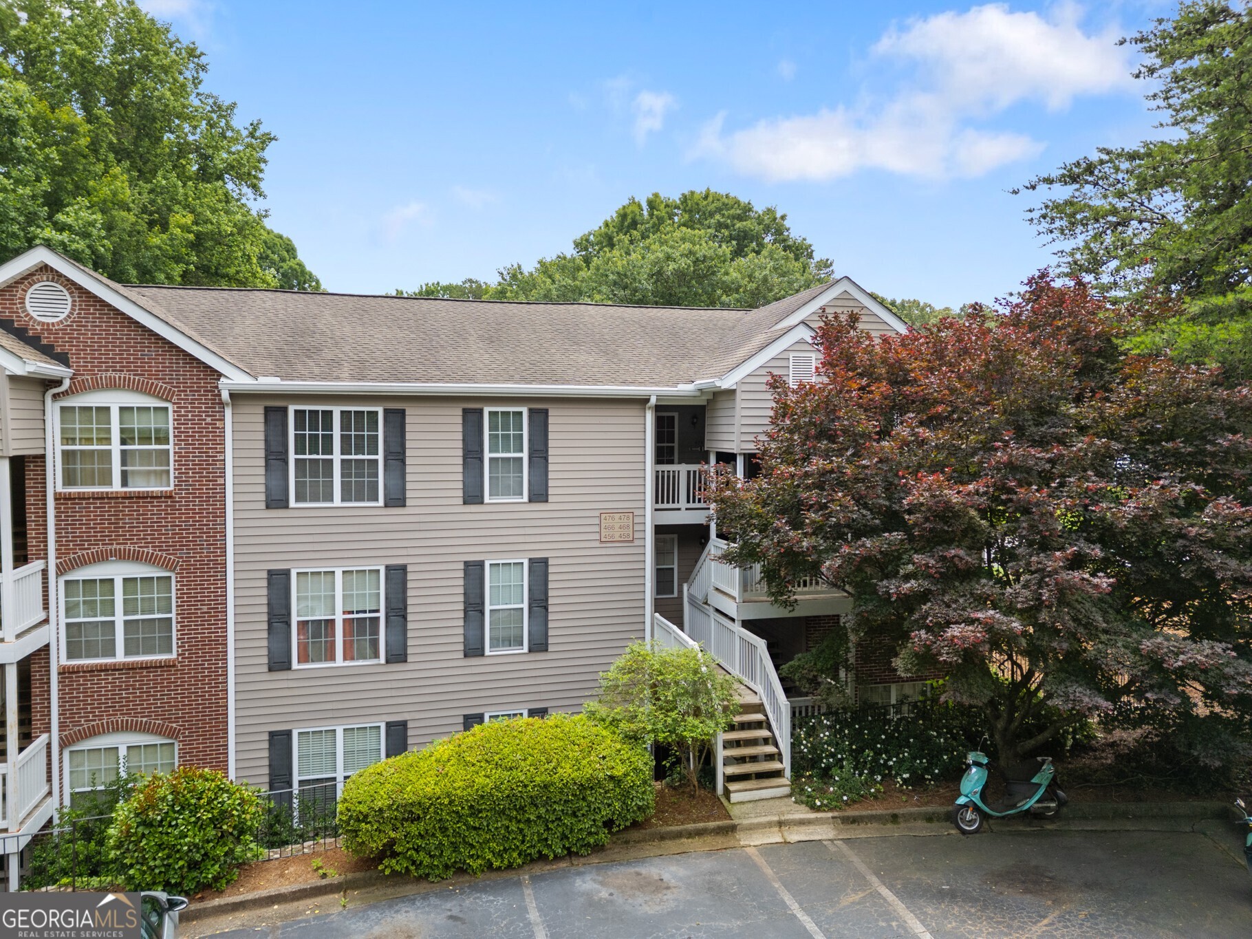 476 Teal Ct