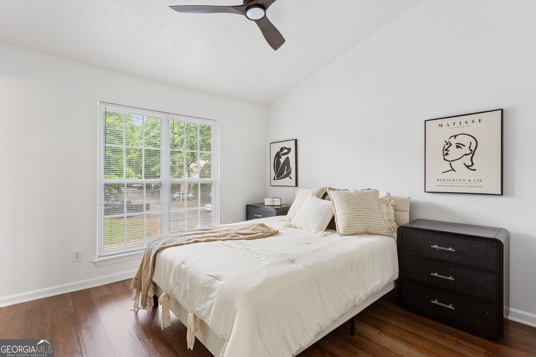 476 Teal Ct