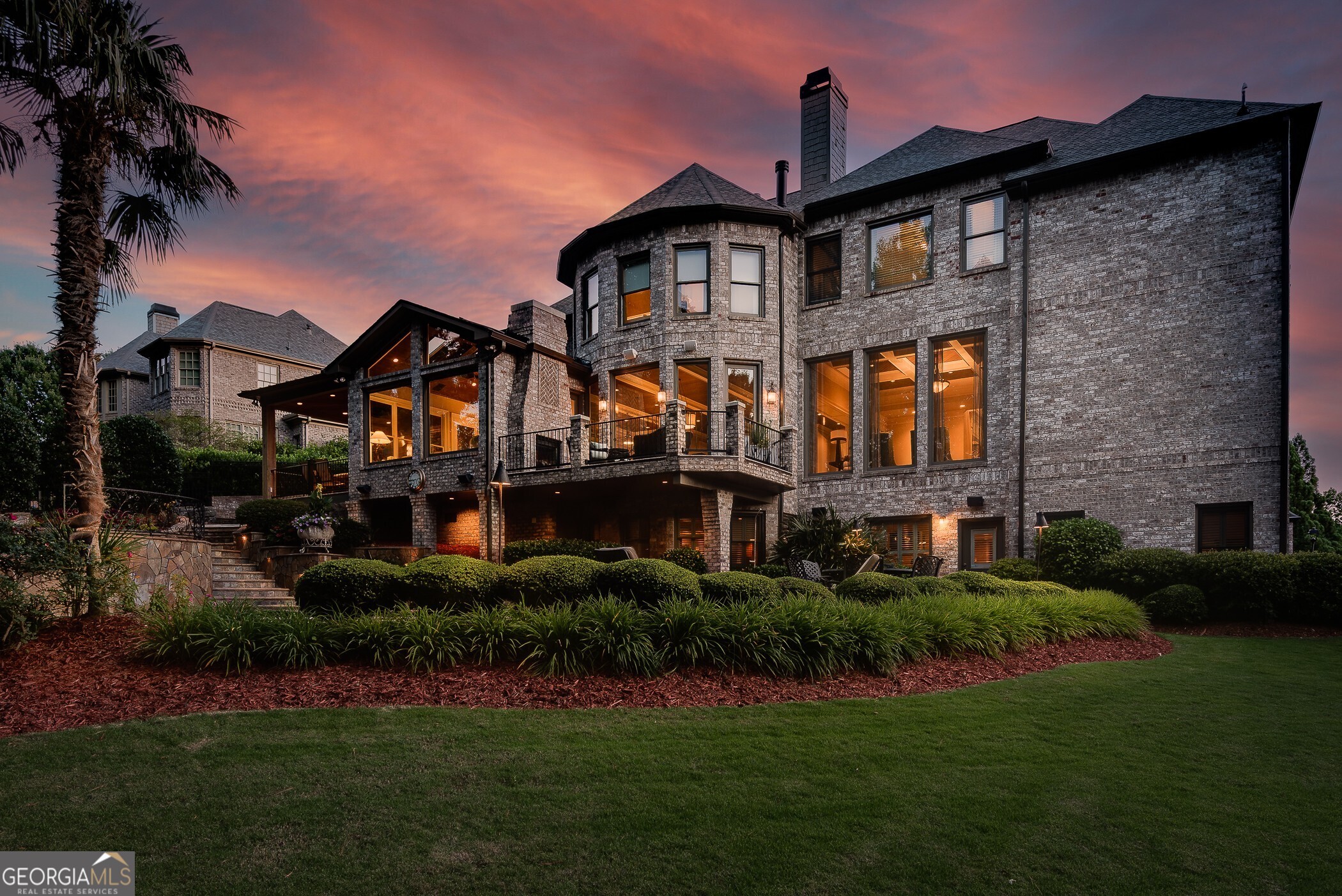 2494 Oak Grove Estates NE