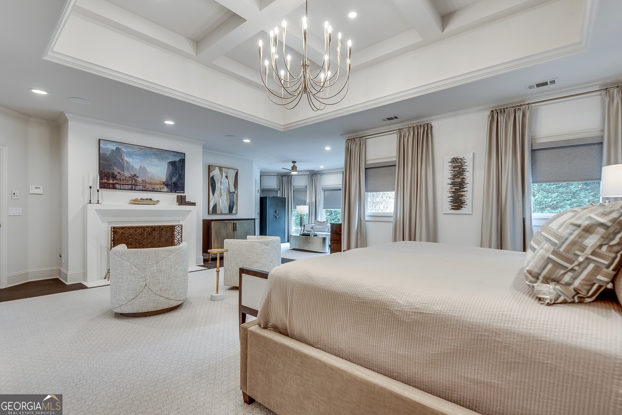 2494 Oak Grove Estates NE