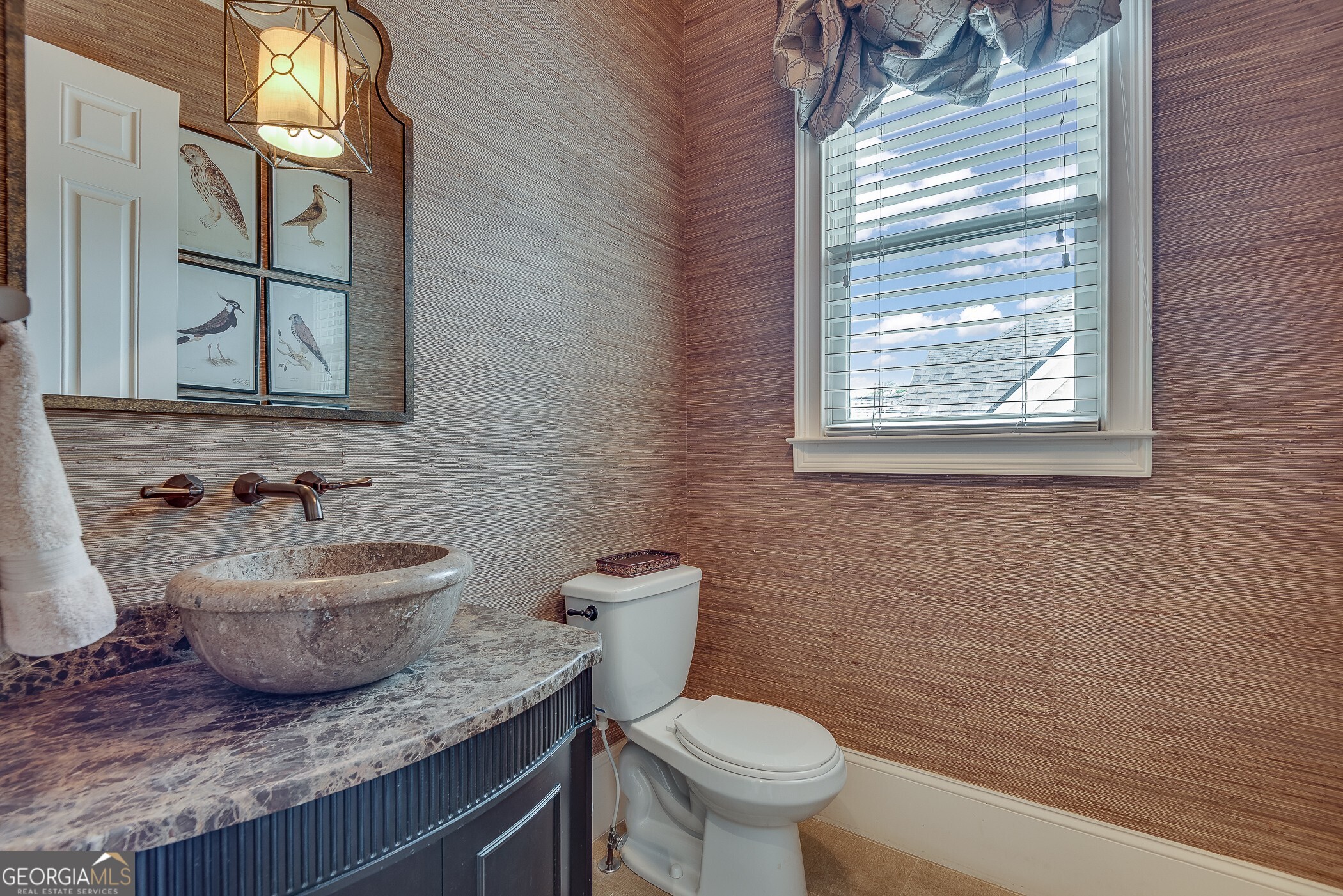 2494 Oak Grove Estates NE