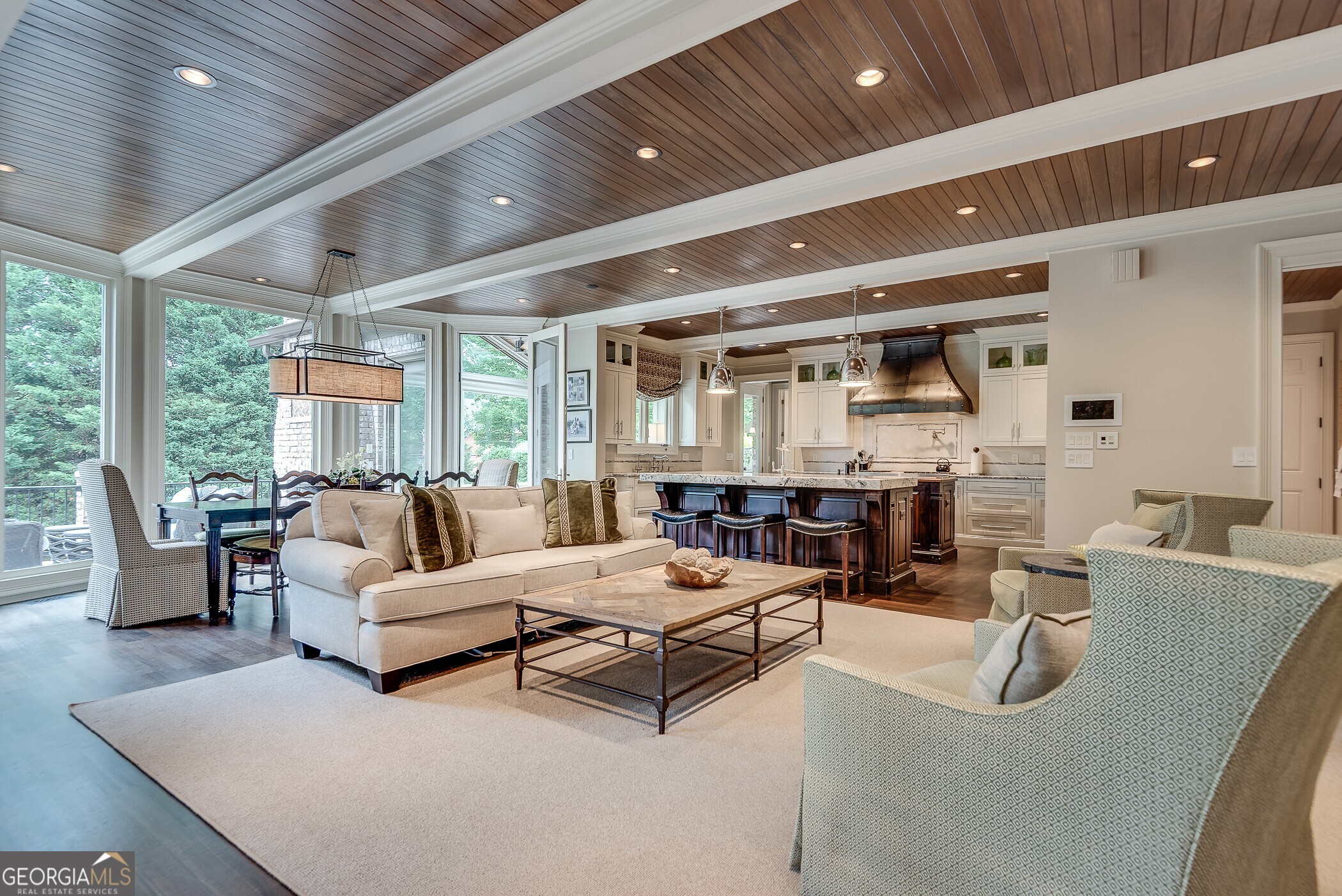 2494 Oak Grove Estates NE