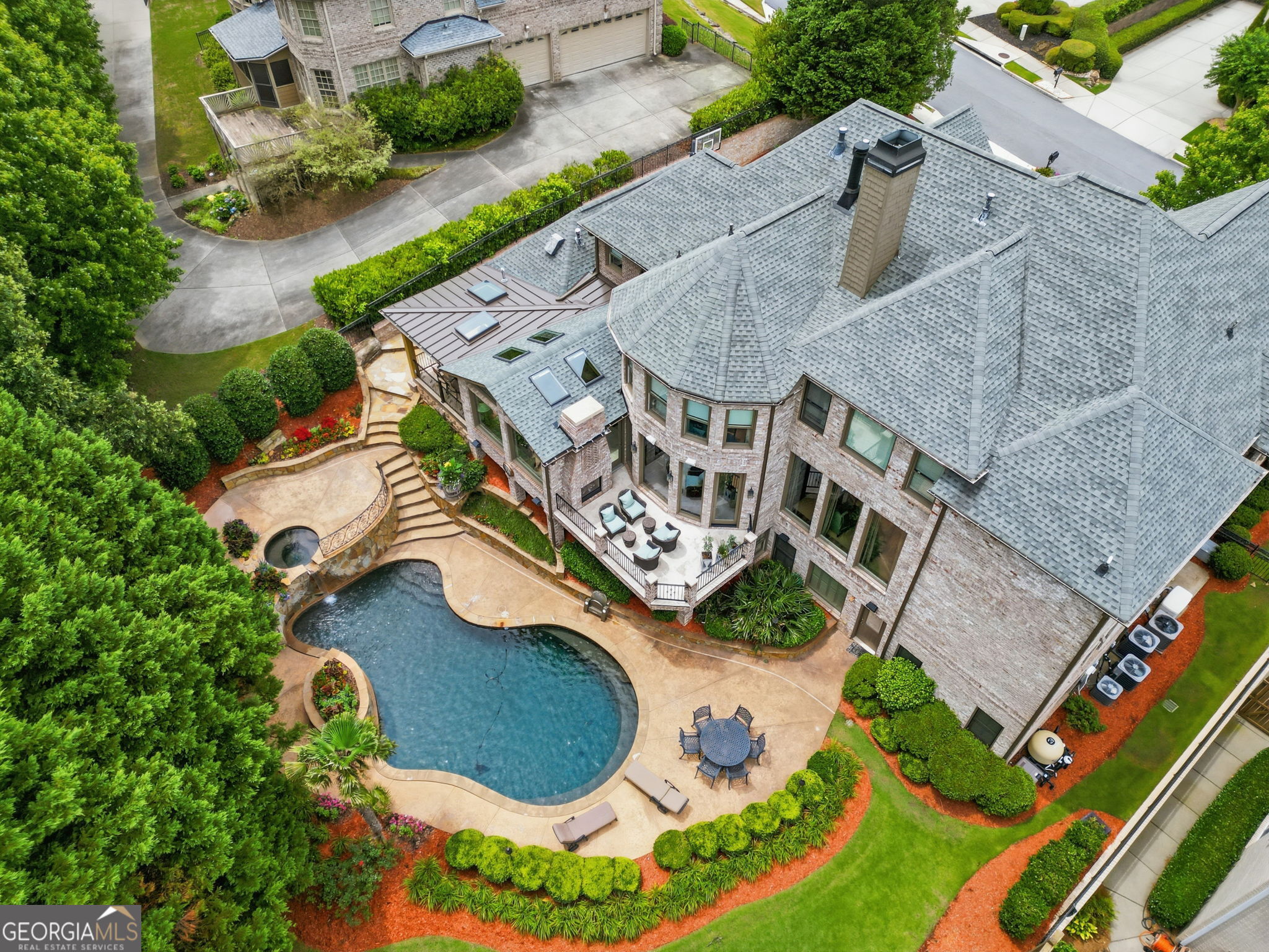 2494 Oak Grove Estates NE