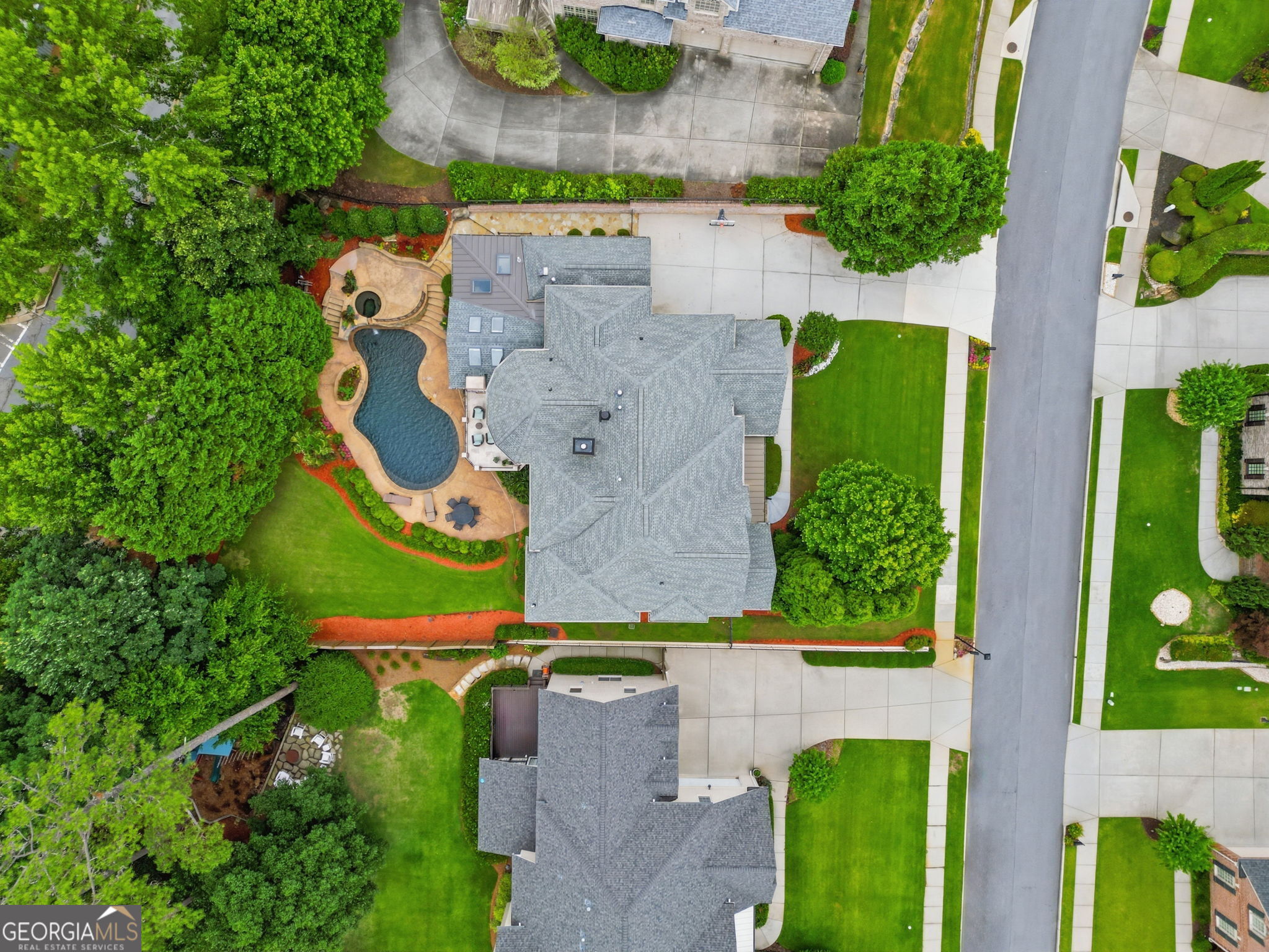 2494 Oak Grove Estates NE