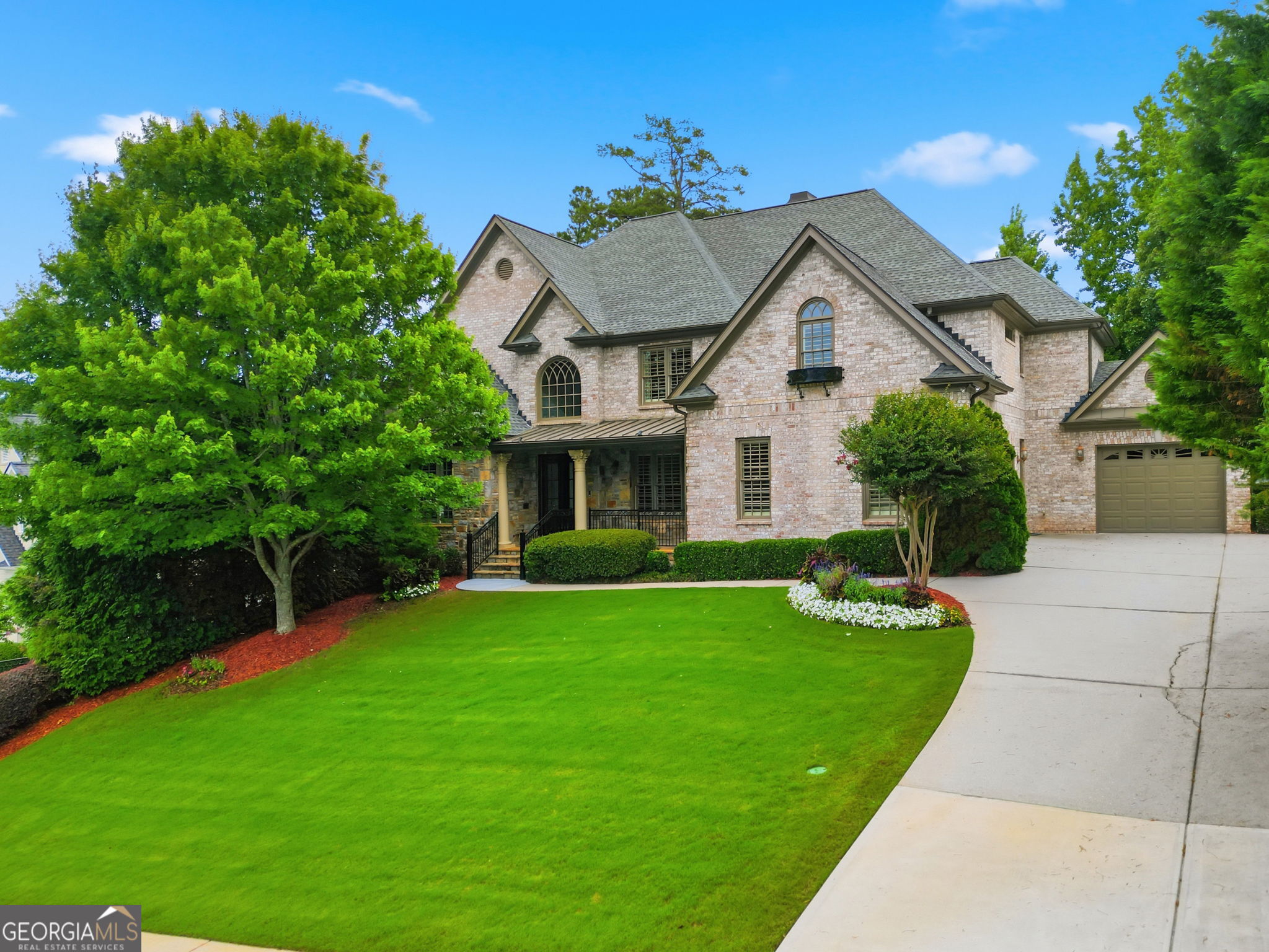 2494 Oak Grove Estates NE