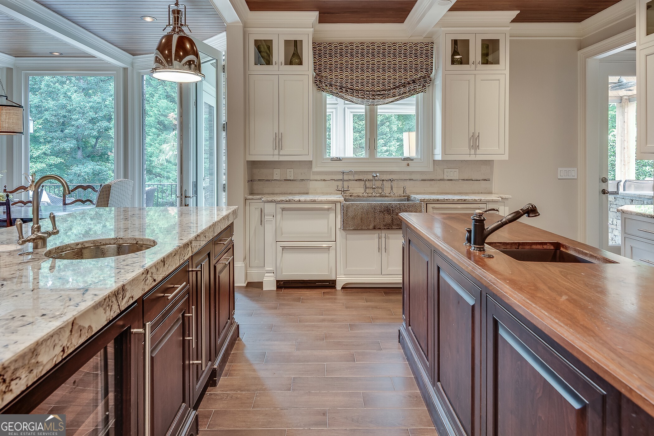 2494 Oak Grove Estates NE