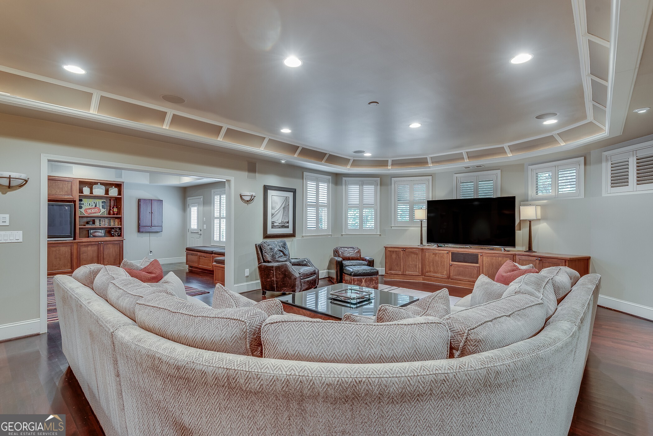 2494 Oak Grove Estates NE