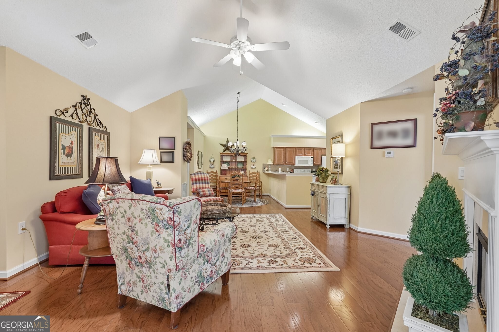 2102 Sweet Apple Circle