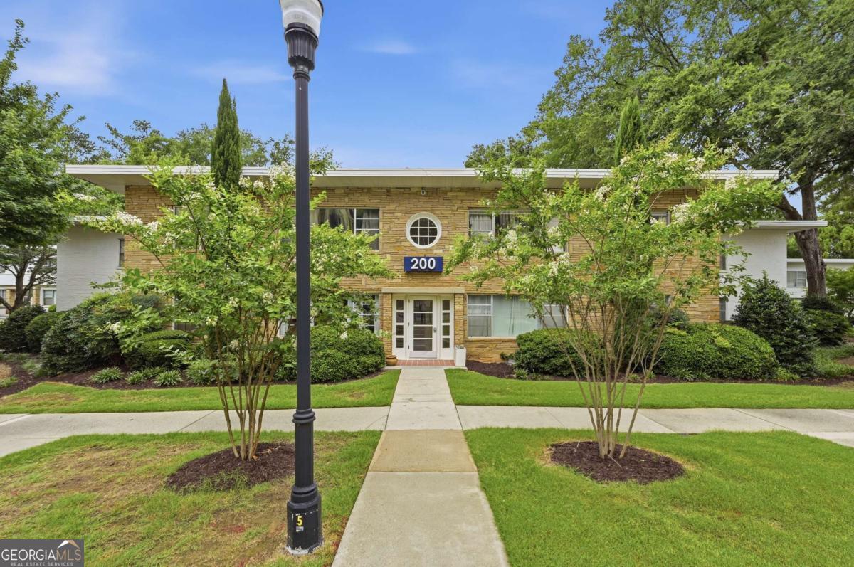 2240 Cheshire Bridge Road NE # 205